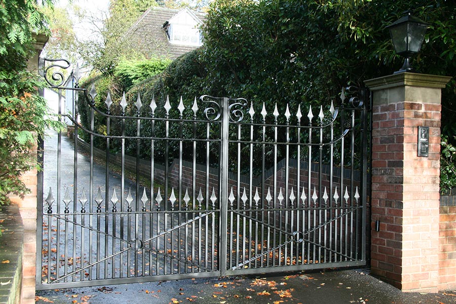 small front gates