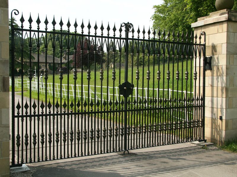 Estate Gates | Wrought Iron Gate | North Valley Forge