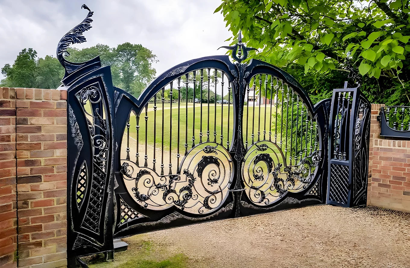 Andromeda - Ultimate Collection - Wrought Iron Gate