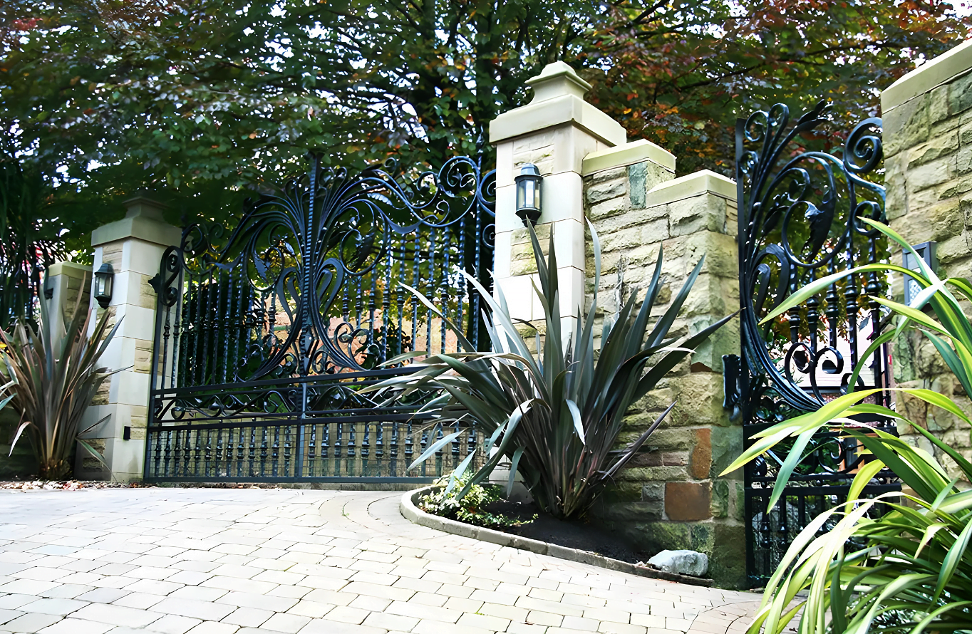 Henley - Ultimate Collection - Wrought Iron Gate