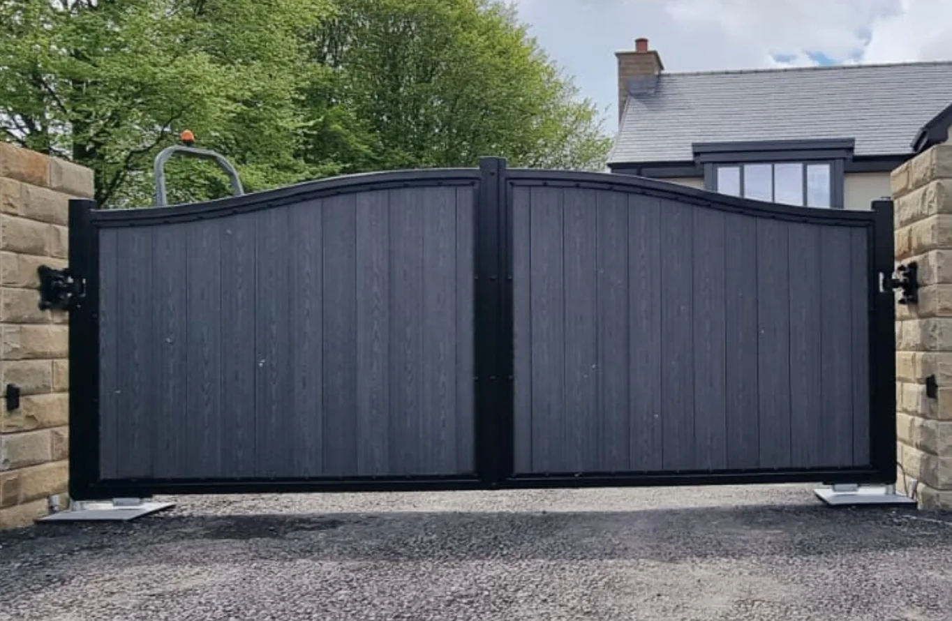 Orpheus - Composite Gate - Privacy Gate