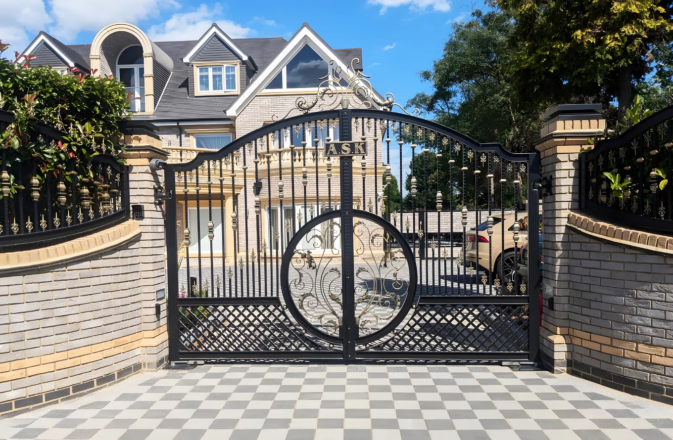 Mercury - Ultimate Collection - Wrought Iron Gate