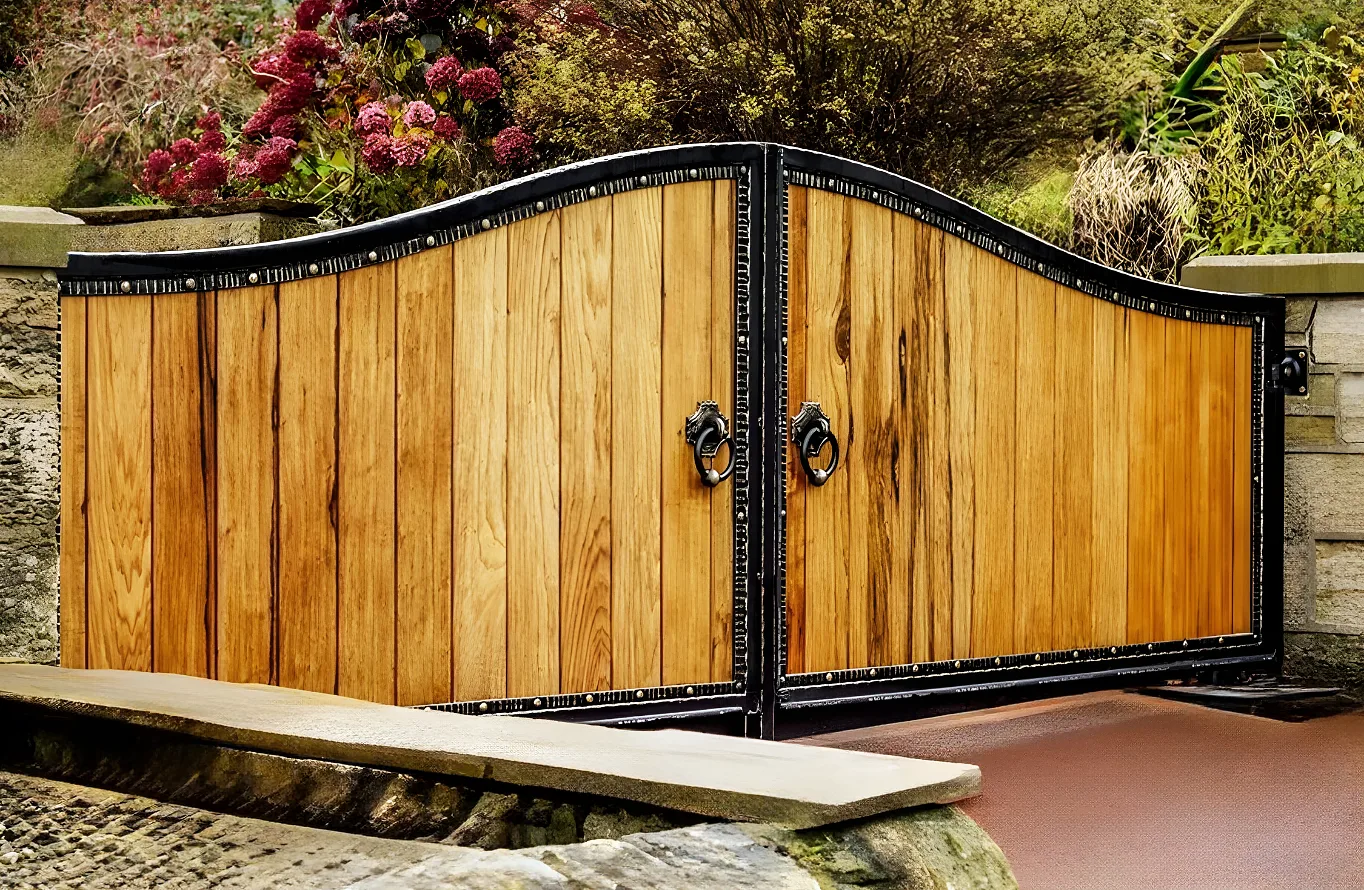 Artemis - Wooden Gate - Privacy Gate