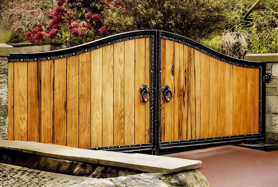 Artemis - Cottage Gate - Wooden Gate - Privacy Gate
